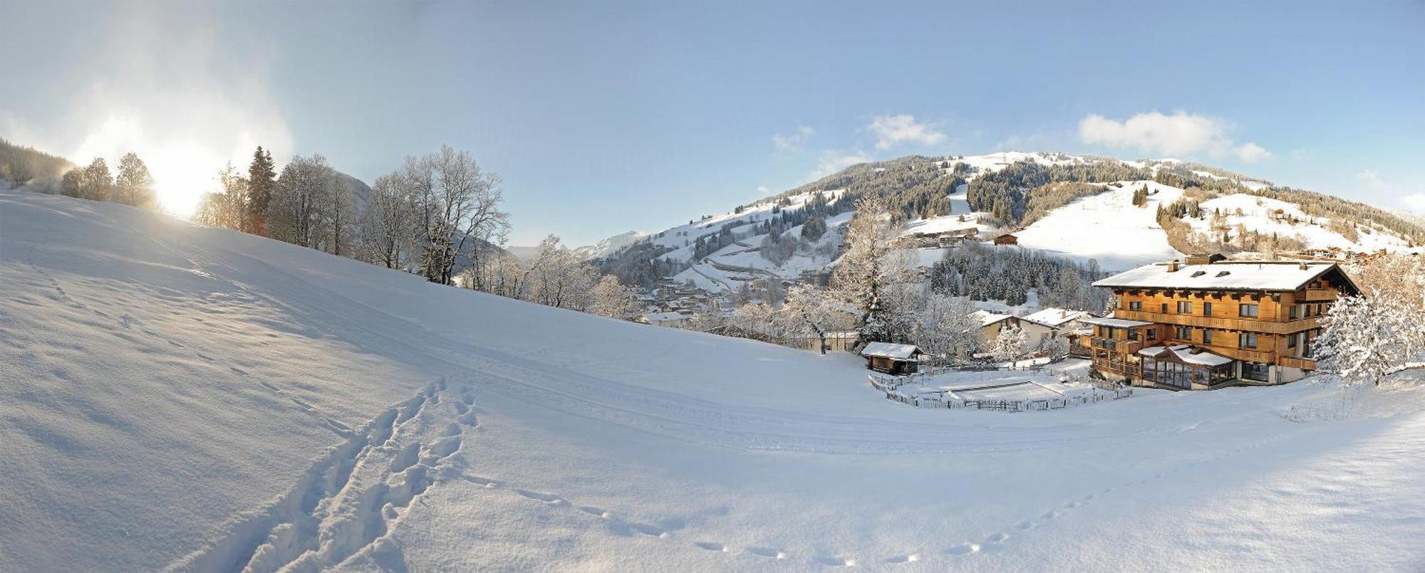 Ski In Ski Out Hotel Unterellmau Saalbach-Hinterglemm Exterior foto