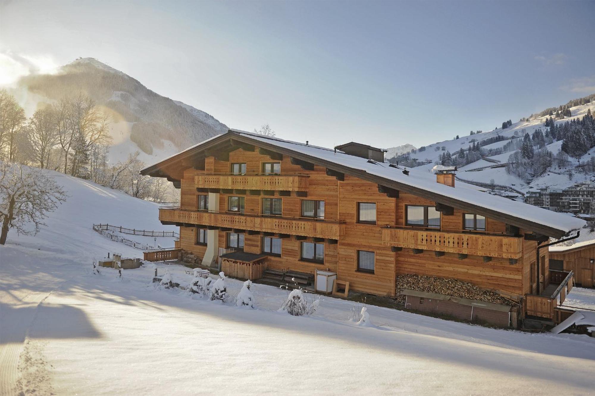 Ski In Ski Out Hotel Unterellmau Saalbach-Hinterglemm Exterior foto
